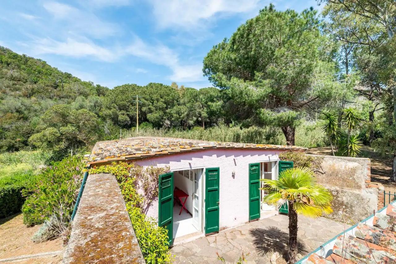 The Old Mill With Private Garden And Torrent Villa Portoferraio Exterior photo